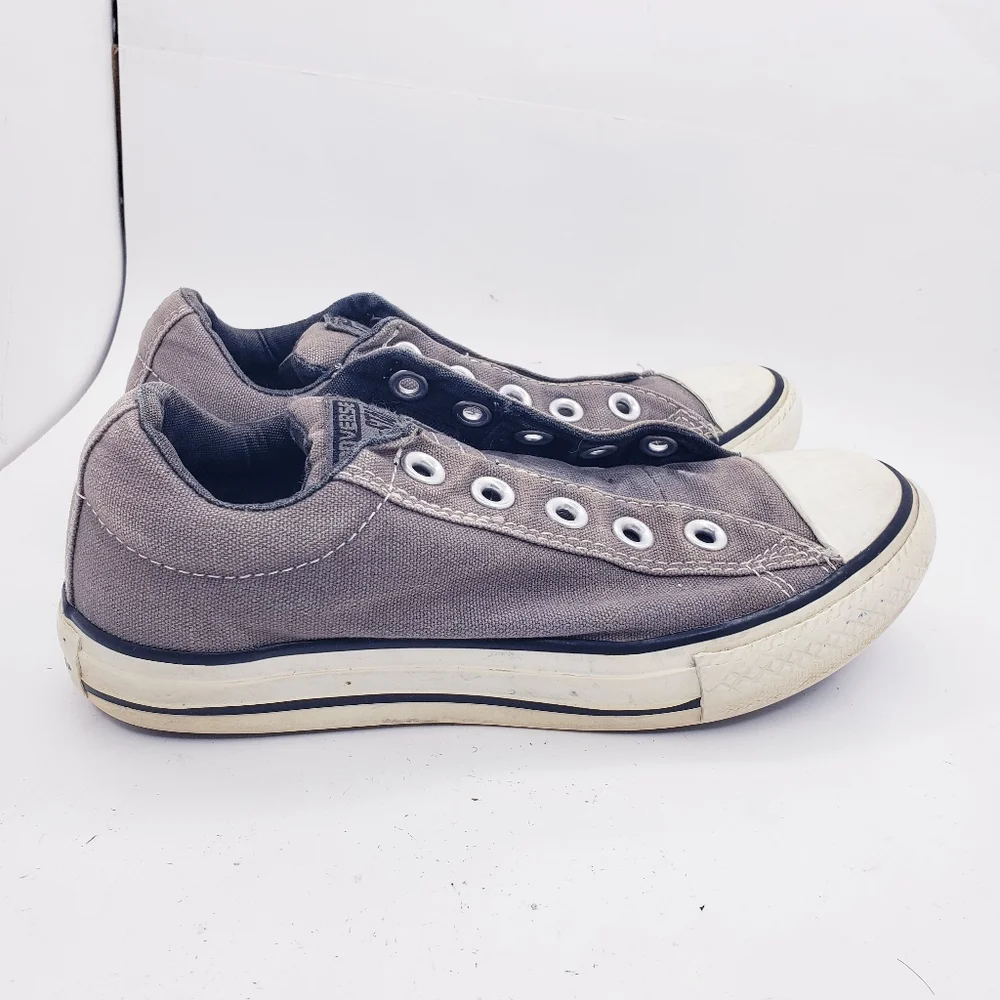 Converse Gray Canvas Low Top Chucks Slip On Shoes Boys Youth Size 2